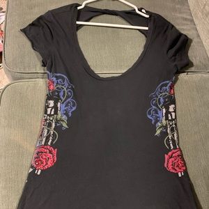 Black open back t shirt